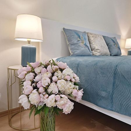 Albina Apartman Еґер Екстер'єр фото